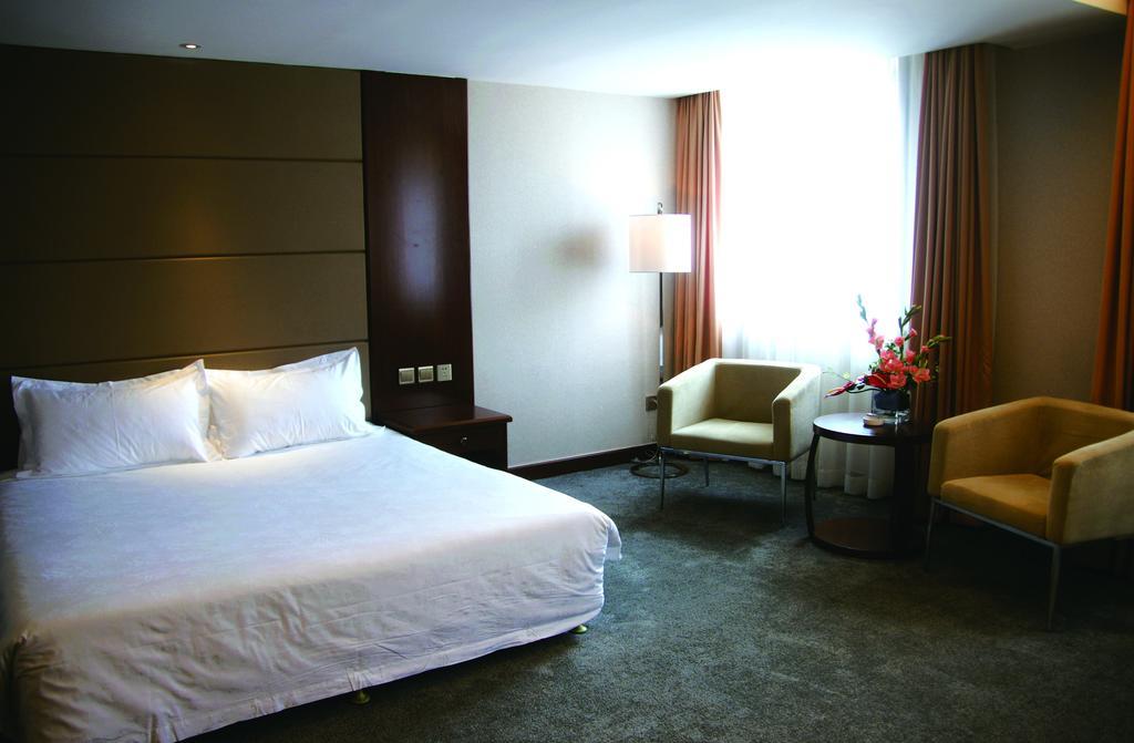 New Gloria Plaza Garden Hotel Harbin Buitenkant foto
