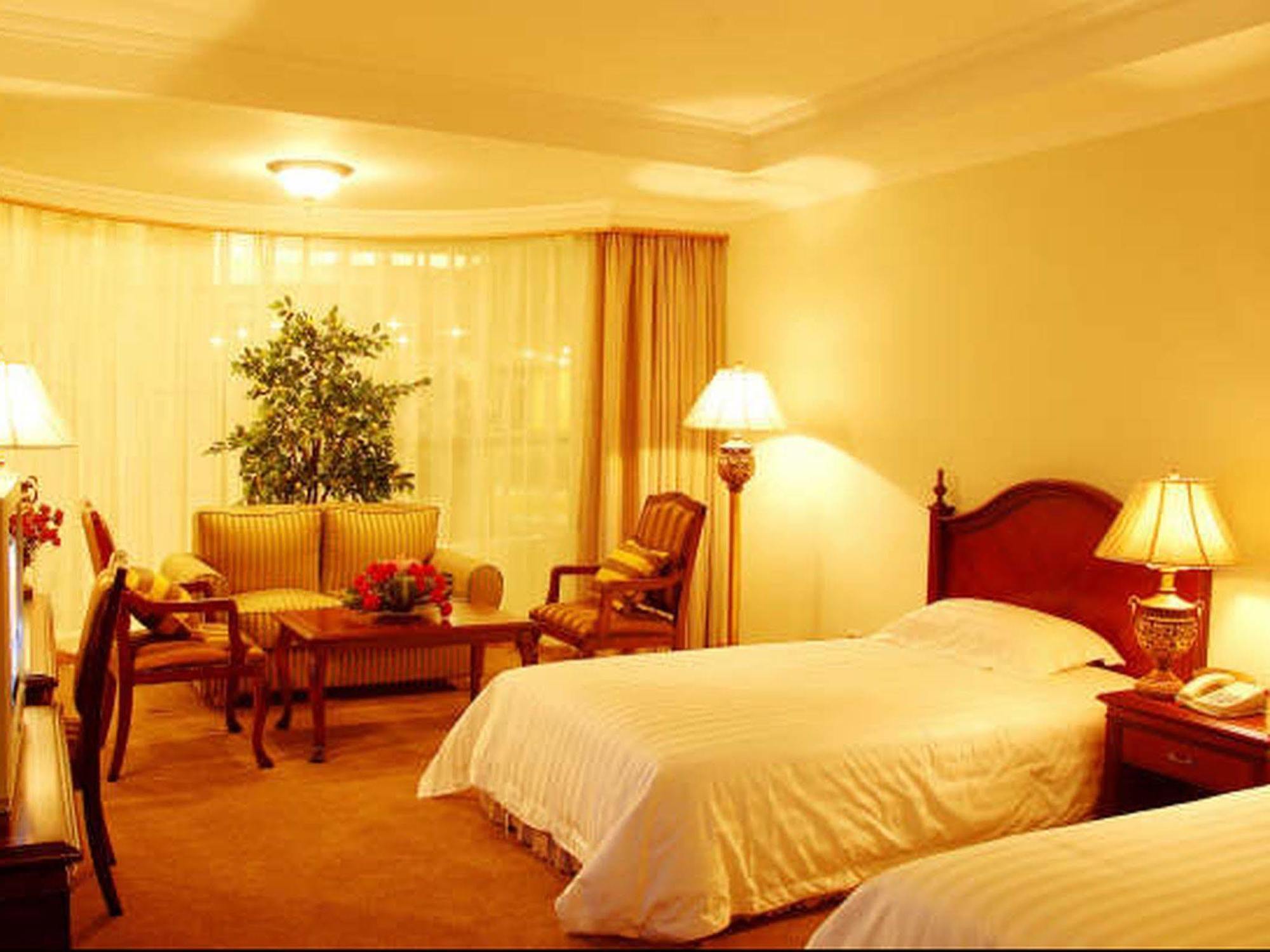 New Gloria Plaza Garden Hotel Harbin Buitenkant foto